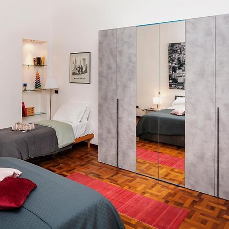 Central Apartment Милано Екстериор снимка