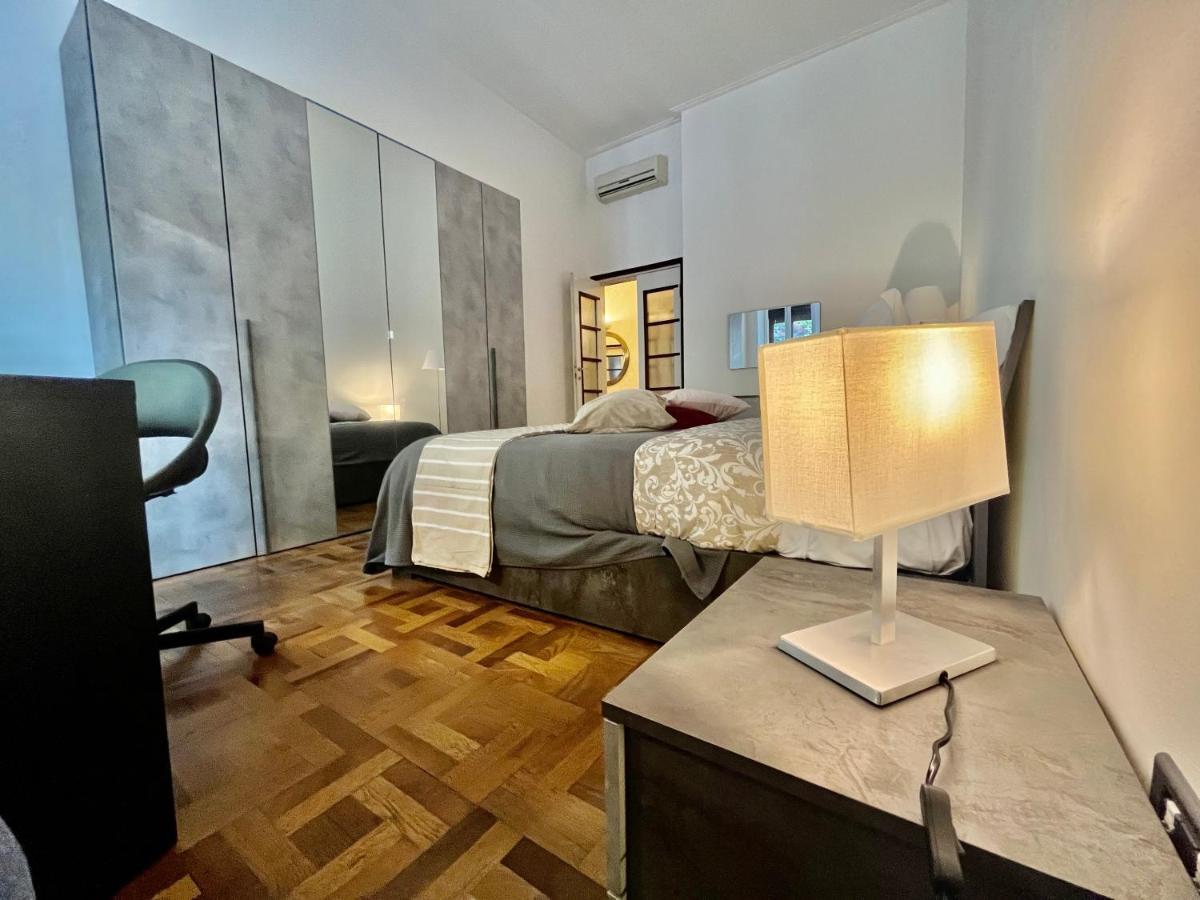 Central Apartment Милано Екстериор снимка